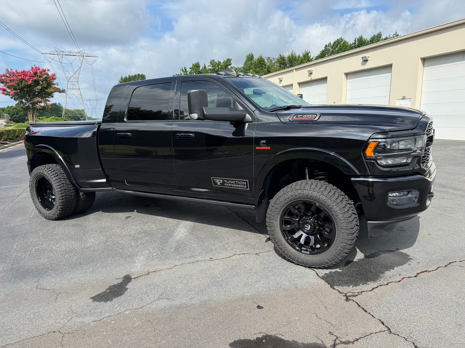 2022 RAM Ram 3500 Limited - Photo 16