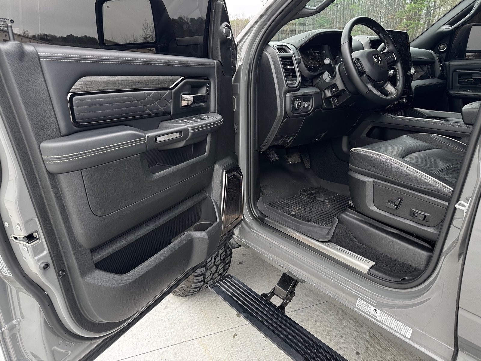 2025 RAM Ram 2500 Pickup Limited - Photo 18